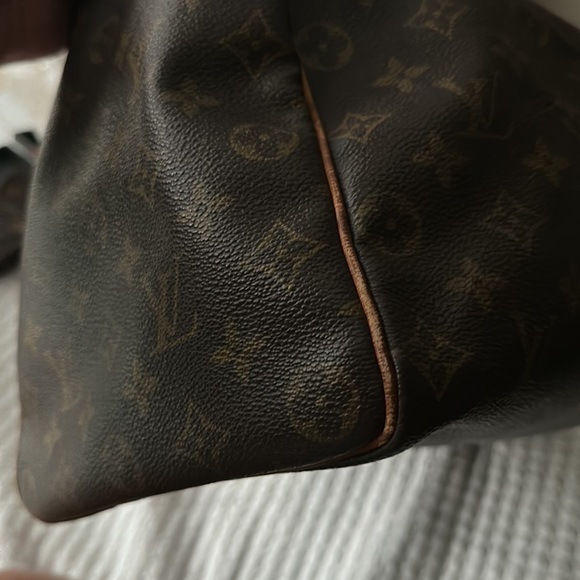 Louis Vuitton speedy 40 COA included - Picture 6 of 16